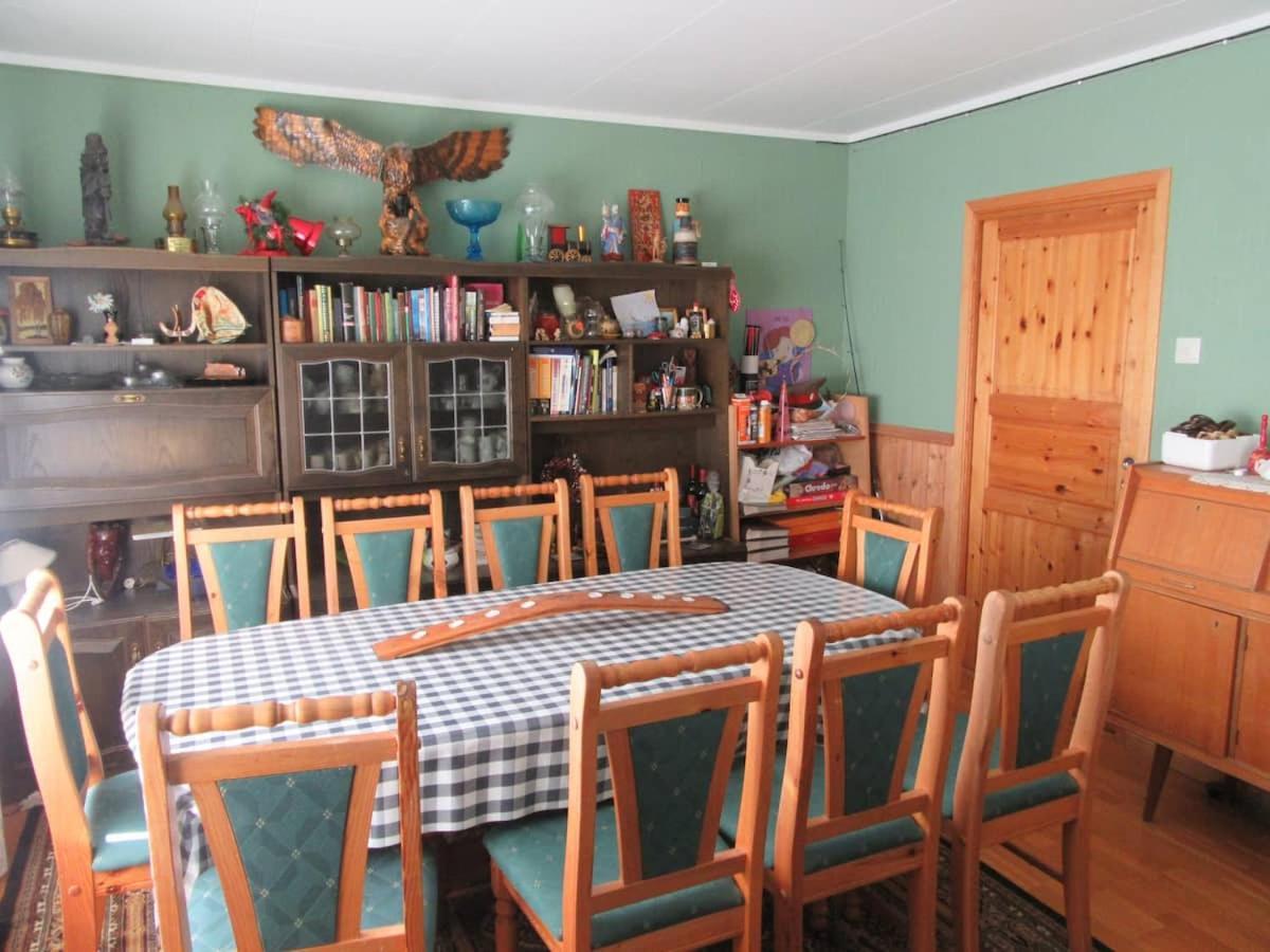 Airbnb And Booking At Postvegen 95 Vigra Екстер'єр фото