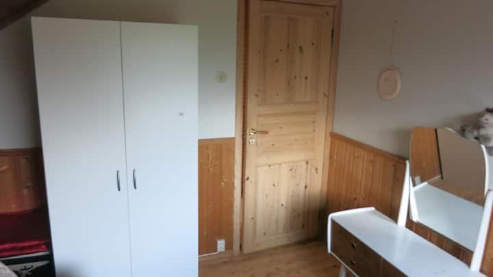Airbnb And Booking At Postvegen 95 Vigra Екстер'єр фото