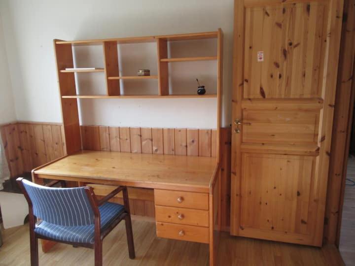 Airbnb And Booking At Postvegen 95 Vigra Екстер'єр фото